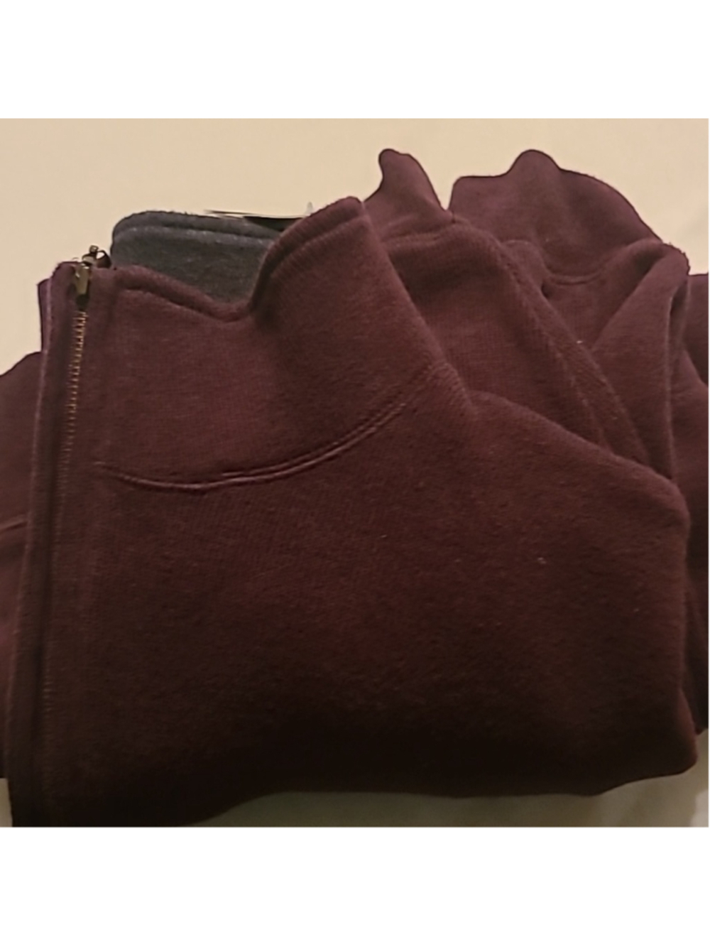 Pendleton 1/4 zippered NWT 100%cotton burgundy sz. Large.(#2492E) - Picture 10 of 15